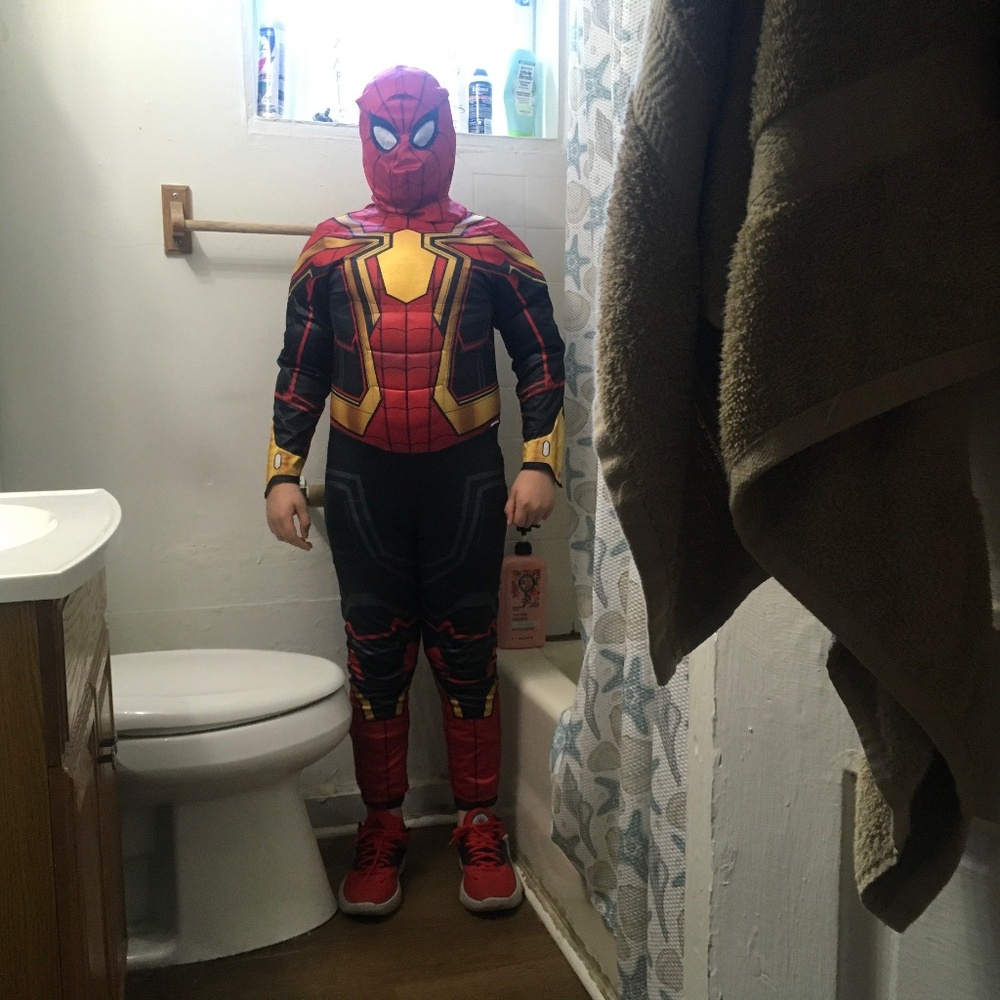 Spider man suit for ages 9-11